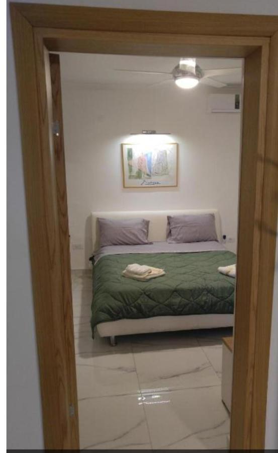 New!90Sqm10Minairport2Bedrooms Thessaloníki Exteriör bild